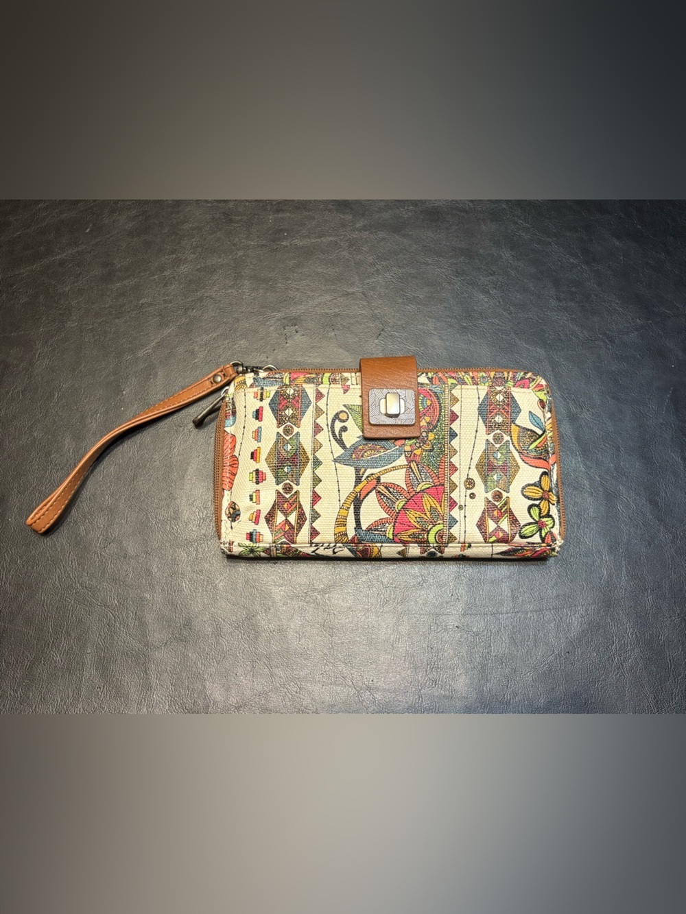 Sakroots Floral Aztec Multi-Color Wristlet/Opt Crossbody Phone Case W:Tan Strap